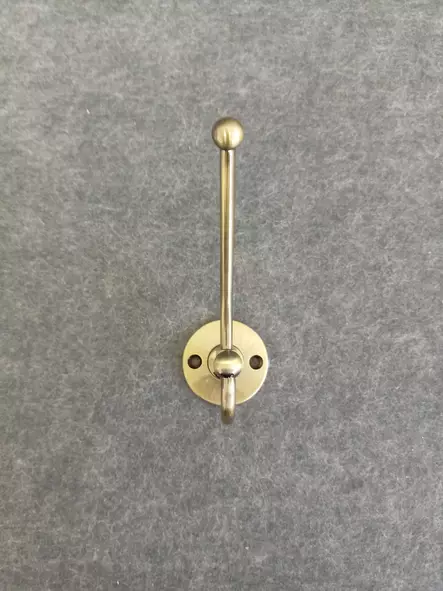 Vaatekoukku 1030/117 harjattu messinki - Naulakot ja koukut - PKOUKKU5902722 - 2