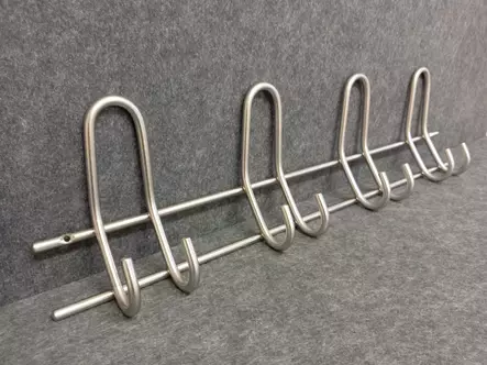 Vaatenaulakko 442/8 Harjattu rst - Naulakot ja koukut - PKOUKKU5900502 - 1