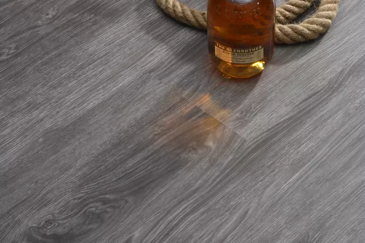 Vinyylilankku Mörk Finnö KL33 228x1219mm (2,79m2) - Vinyylilattiat - SPC-1723SE - 1