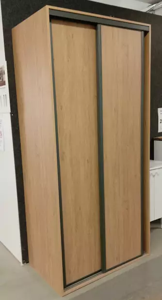Tammi liukuovikaappi - Liukuovet ja kaapit heti varastosta - LKR21ERATAMMI - 1